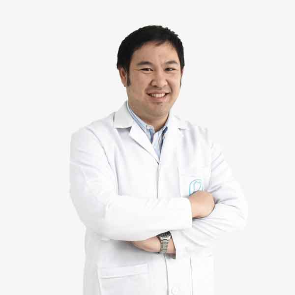 ทันตแพทย์ ธนิต สุ่นปาน DDS., MSc.,