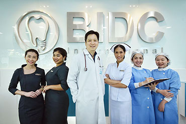 thailand dentists