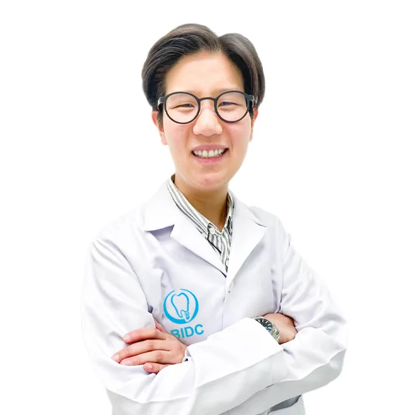 Dr. Panpicha Maketone DDS.,