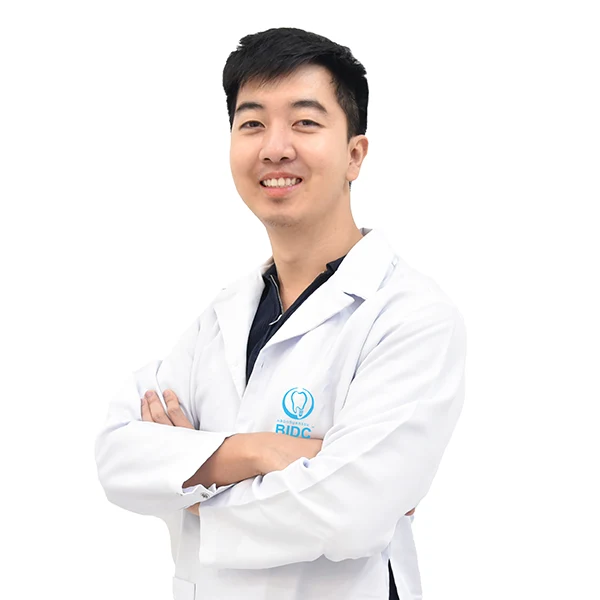Dr. Krongpon Chuenban DDS.,