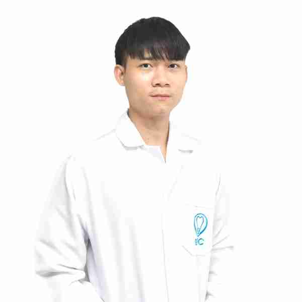Dr.Patcharawat Siripamitdul DDS.,